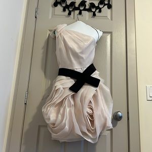 Vera Wang wedding/bridesmaid/mob dress